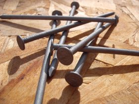 Essential Tools for Apartment Living: Maximize Your Space and Comfort